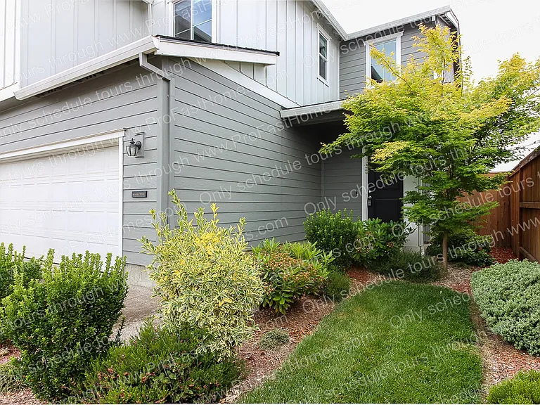 2445 S Jasper Dr — Photo 4