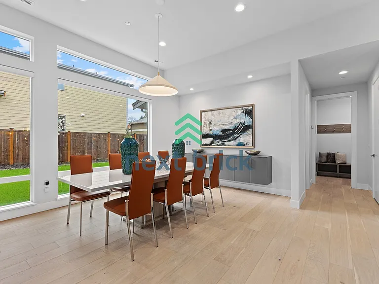 13038 NE 102nd Pl — Photo 17