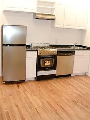 Rented by City Connections Realty | media 25