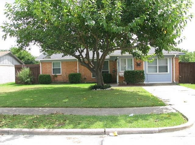 1st image of 2324 Anita Dr