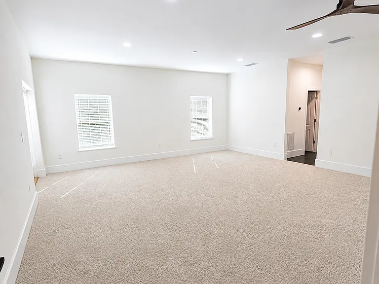 4534 W Beachway Dr — Photo 9
