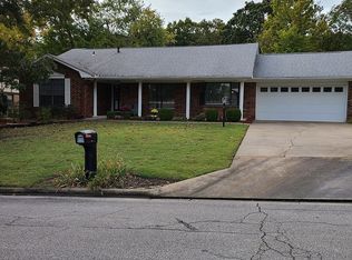 3208 S 51st St, Fort Smith, AR 72903