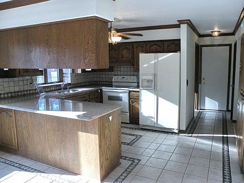 5th image of 48710 Golden Oaks Ln