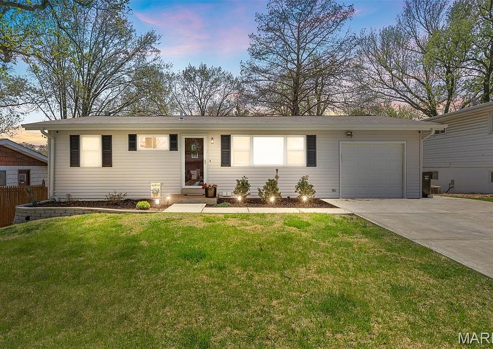 1st image of 214 Martigney Dr