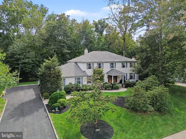 1611 Benjamin Dr, Ambler, PA 19002
