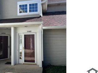 3088 Kentshire Cir, Naperville, IL 60564