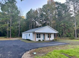 1280 Penderlea Hwy, Burgaw, NC 28425
