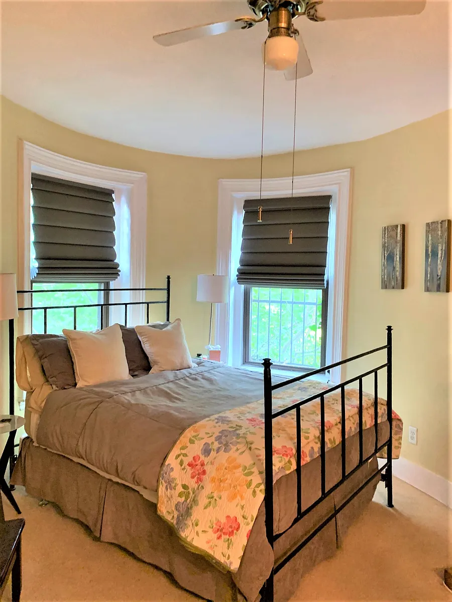 Building Photo - 19 Albemarle St #2
