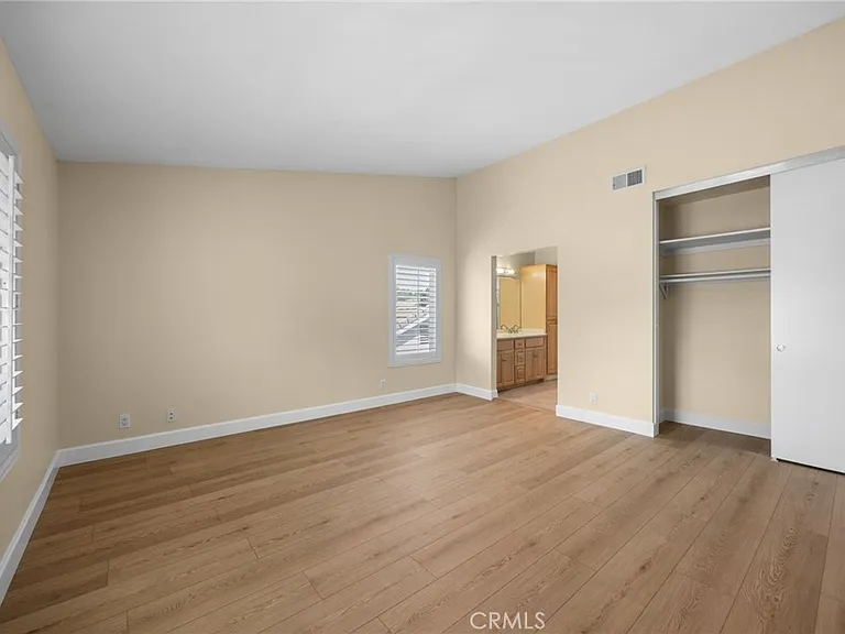 23239 Forest Canyon Dr — Photo 17