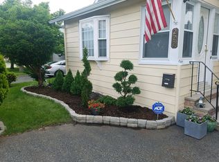 222 4th St, Clifton, NJ 07011