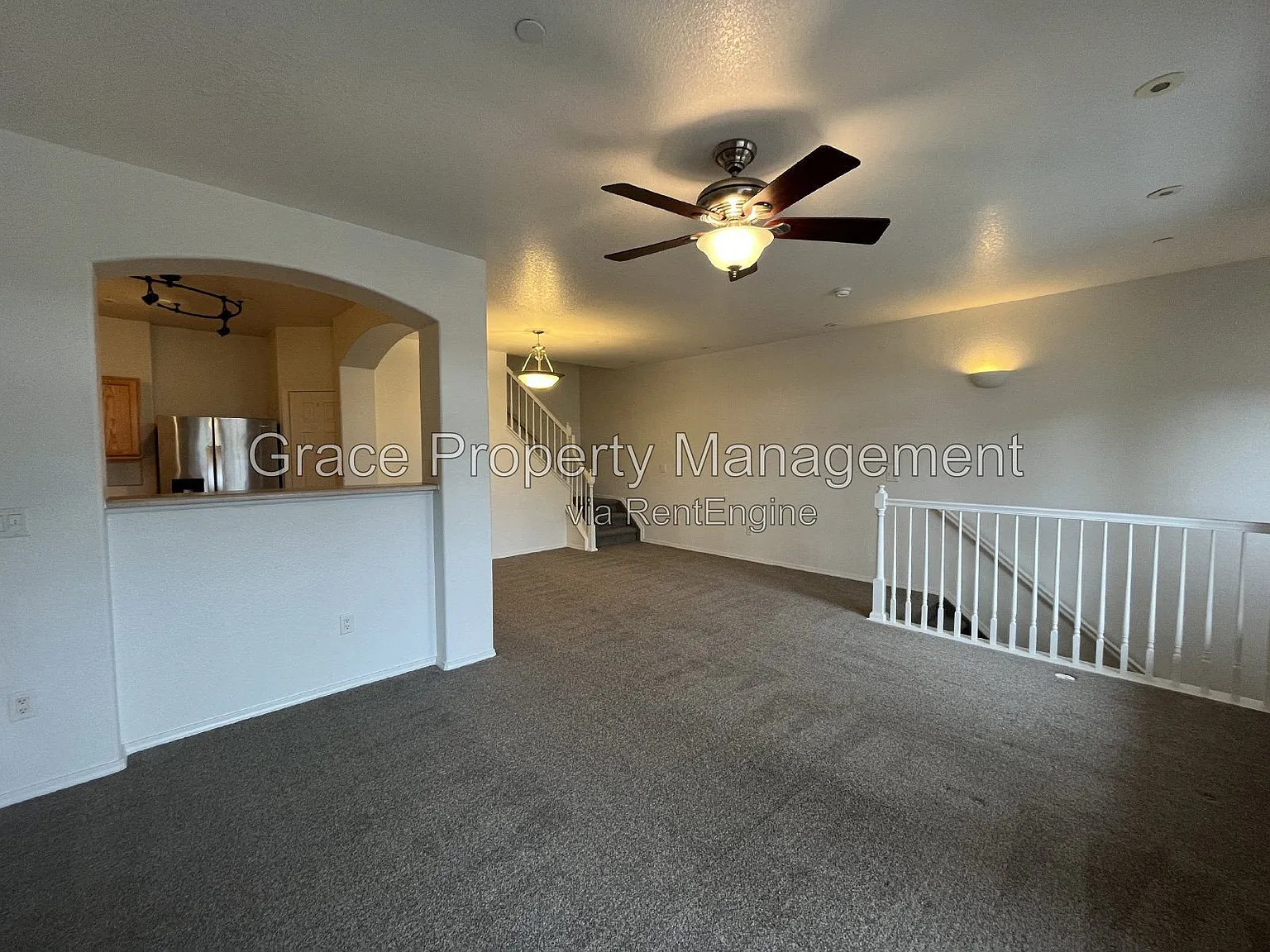 2 bed, 2.0 bath, 1292 sqft, $1,945 — Photo 4