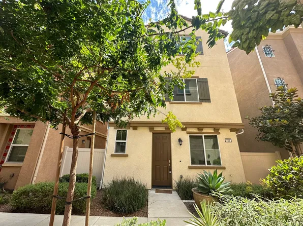 711 Banyan Way, Pomona, CA 91767