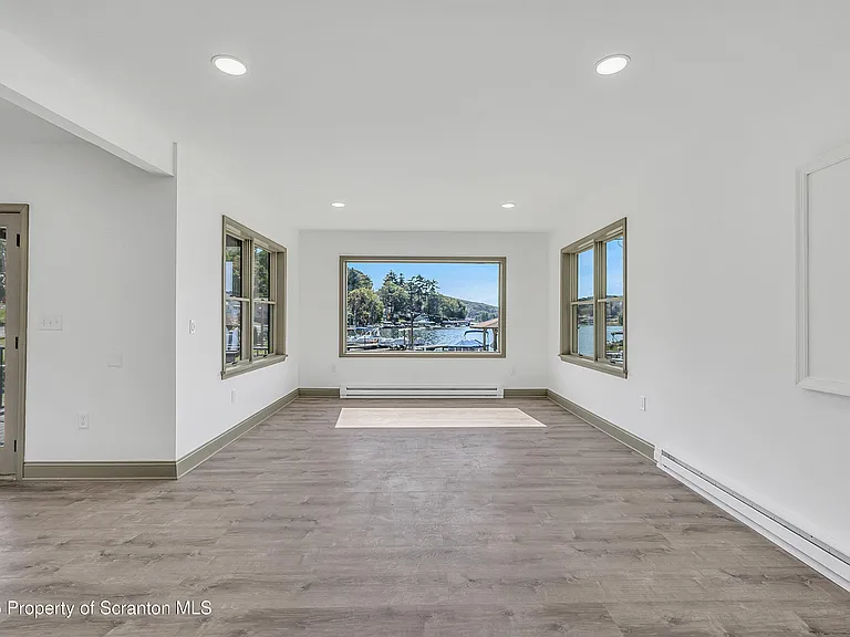 1262 Lake Rd — Photo 13