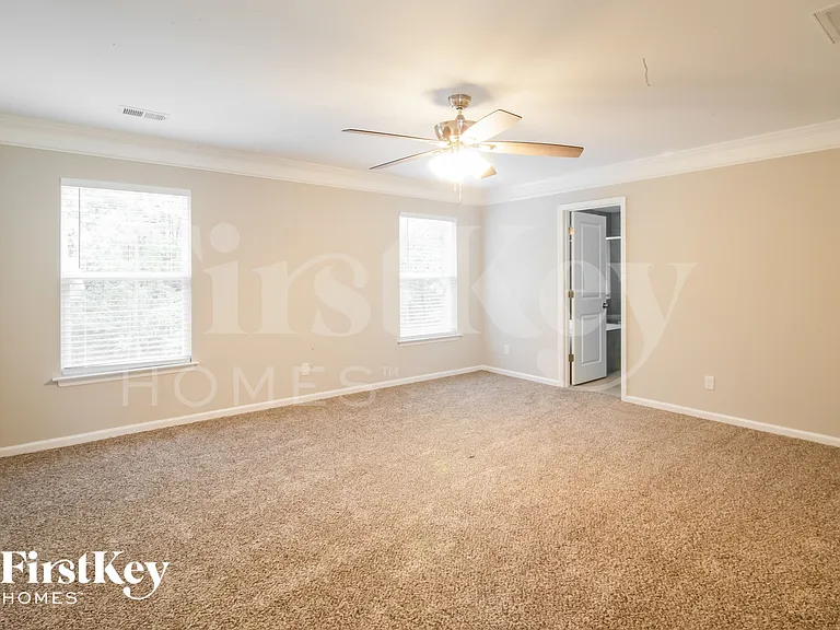 161 Vango Dr — Photo 9
