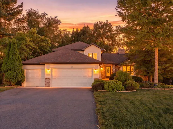 6390 Fawn Ln, Lino Lakes, MN 55014