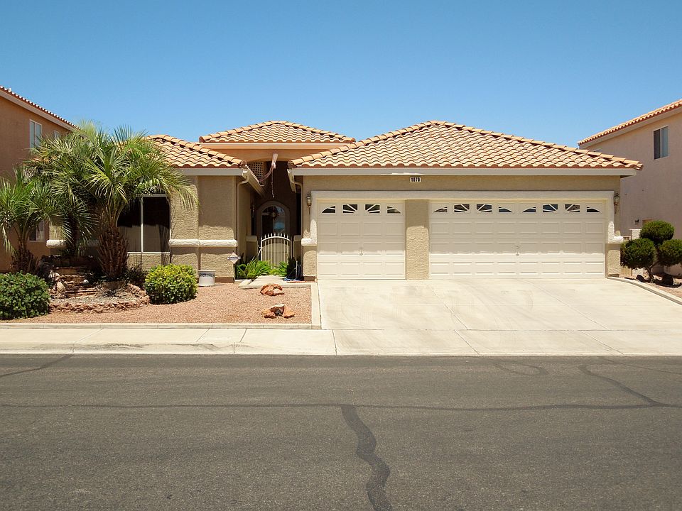 (Front of House & 3 Car Garage