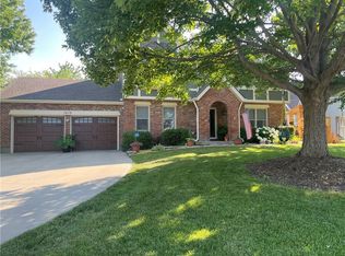 1619 NE 83rd St, Kansas City, MO 64118