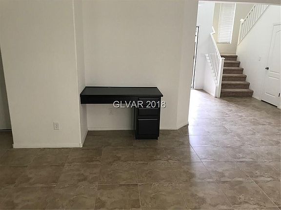5th image of 10417 Yew Blossom Ave