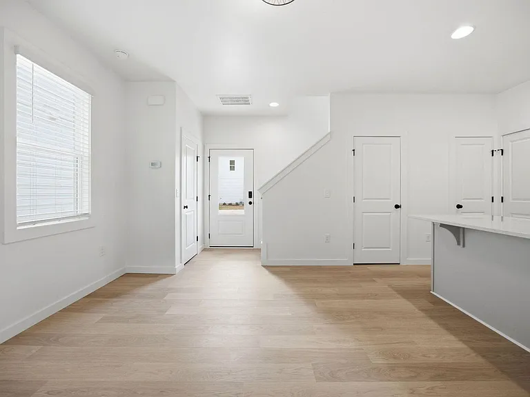 2811 Wilcox Pl — Photo 16
