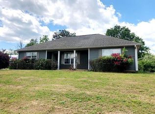 318 Orange Blossom Trl, Warrior, AL 35180