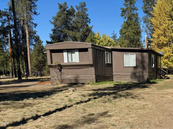 52920 Forest Rd, La Pine, OR 97739