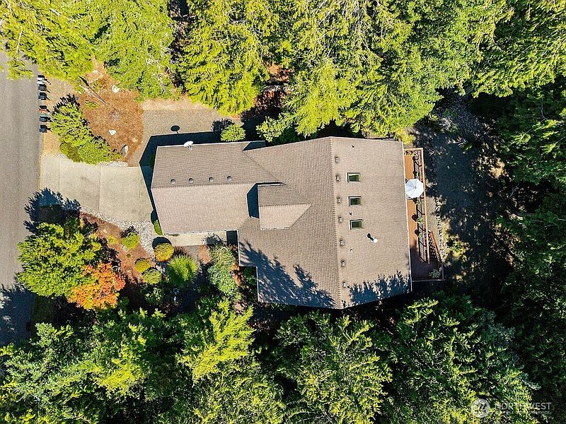 2nd image of 50 Cascade Lane