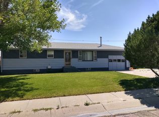 2505 Blackstone Rd, Gering, NE 69341