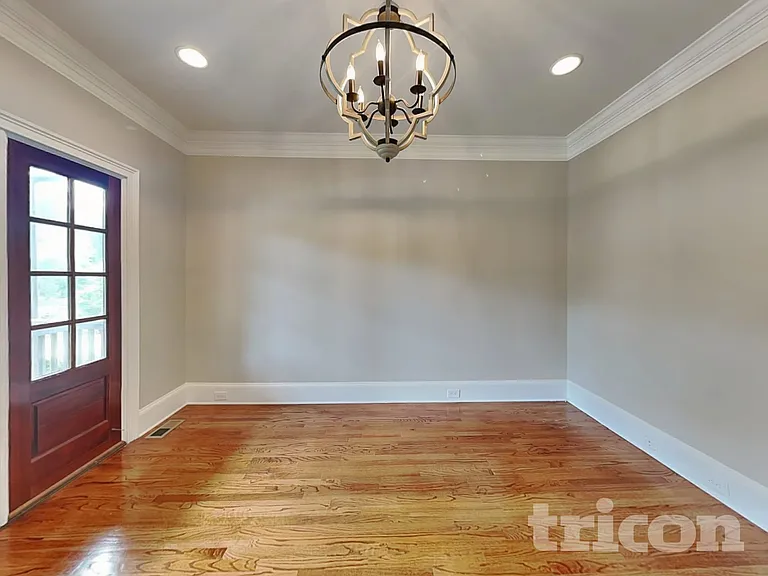 5840 Cool Springs Dr — Photo 21
