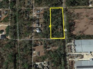 910 Florida St, Mandeville, LA 70448