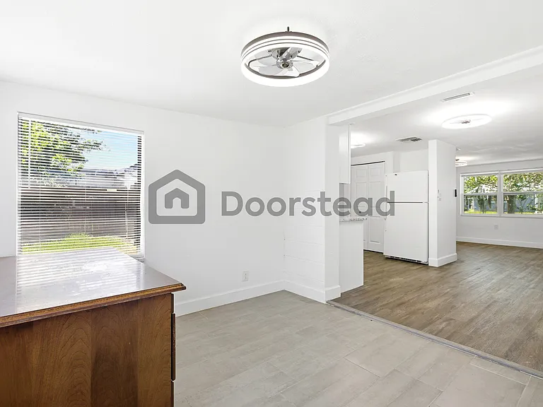 5053 Springland Dr — Photo 18