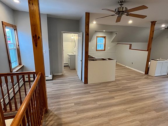 4th image of 226 Court St #2