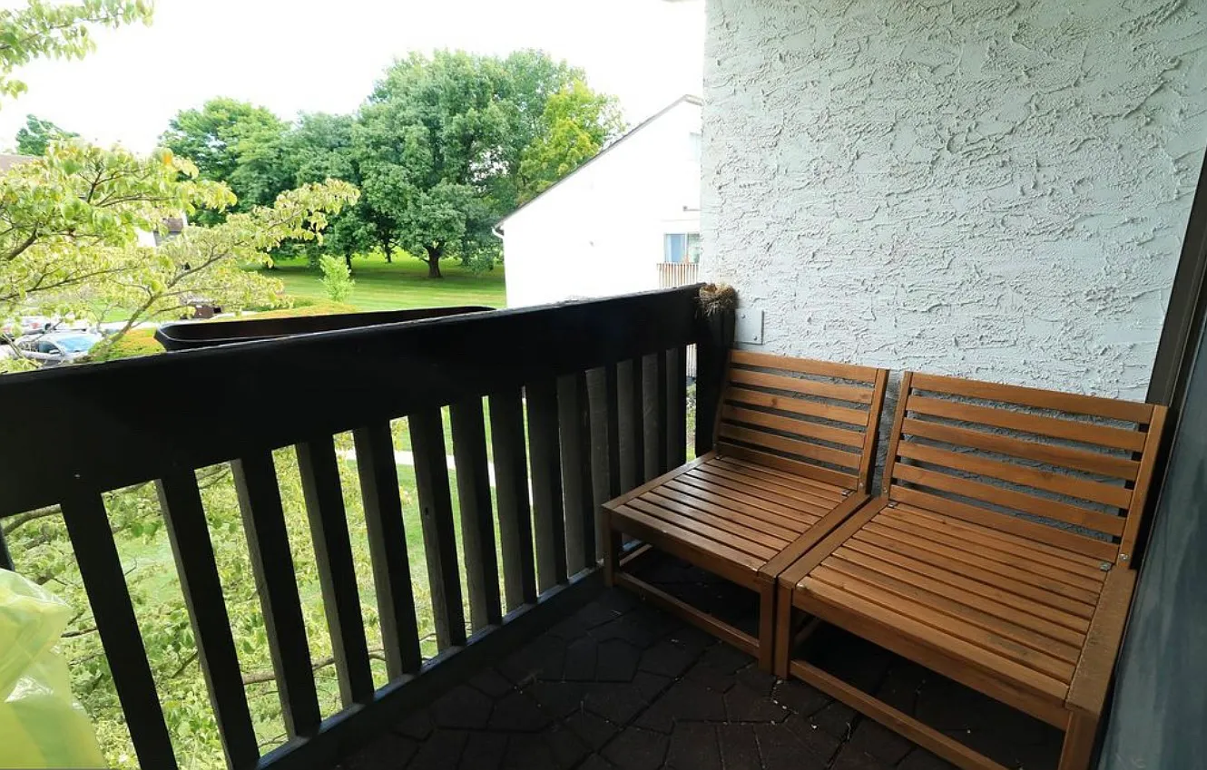 1 bed, 724 sqft, $1,200 — Photo 2