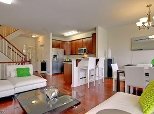 406 Waterview Ct, Cedar Knolls, NJ 07927