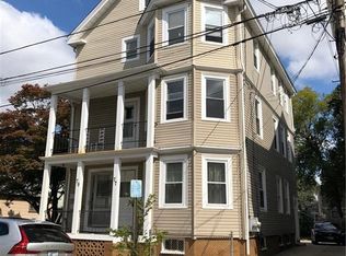 77 Robin St, Providence, RI 02908