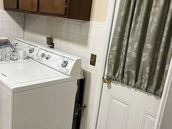 Laundry room back door 