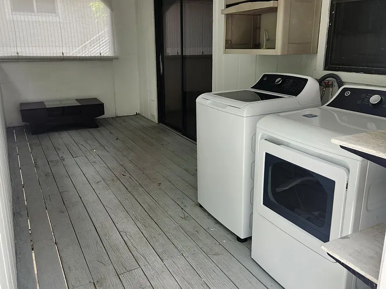 757 Musa Dr — Photo 15
