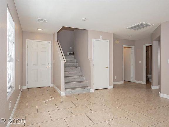 4th image of 6325 Amethyst Park Ct