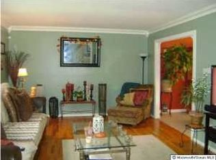 799 Rue Ln, Toms River, NJ 08753