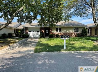 740 Pompton Rd #B, Monroe Township, NJ 08831