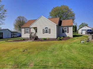 186 Charleys Creek Rd, Culloden, WV 25510