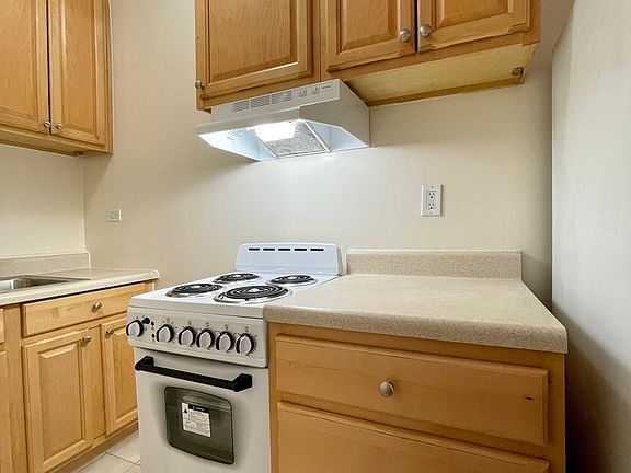 5th image of 153 E 116th St #4R