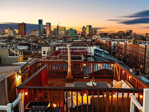 3rd image of 1264 Riverside Ave