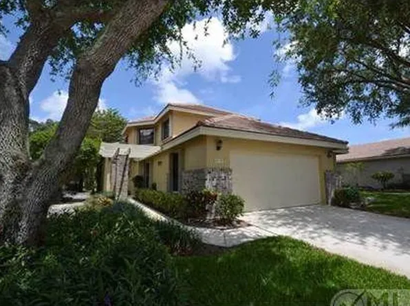4415 Sherwood Forest Dr, Delray Beach, FL 33445