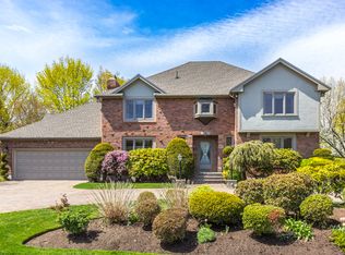 34 Phillips Beach Ave, Swampscott, MA 01907