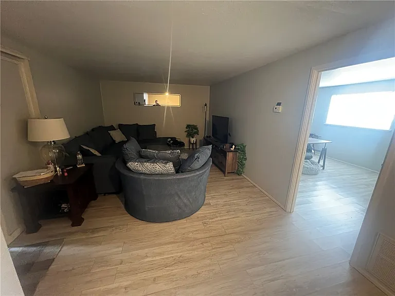 3030 Santa Fe St #6 — Photo 3