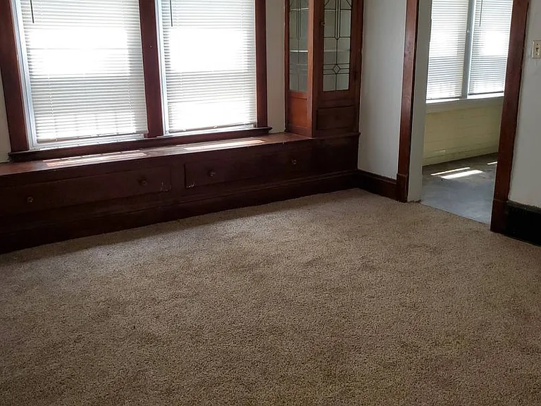 2760 E 122nd St Cleveland 44120 — Photo 6