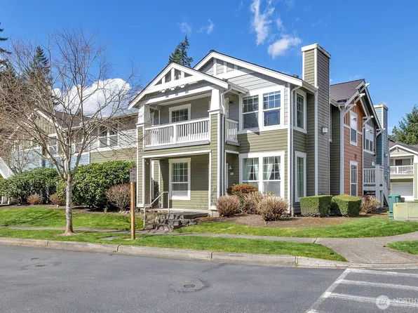 10515 221st Lane NE #202, Redmond, WA 98053