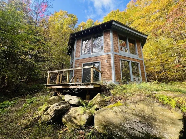 138 Red Maple Lane, Randolph, VT 05061