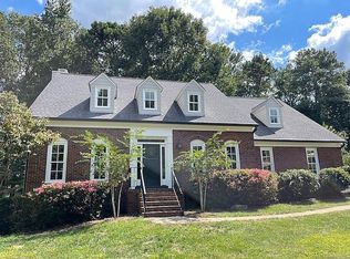 1080 Swan Mill Ct, Suwanee, GA 30024