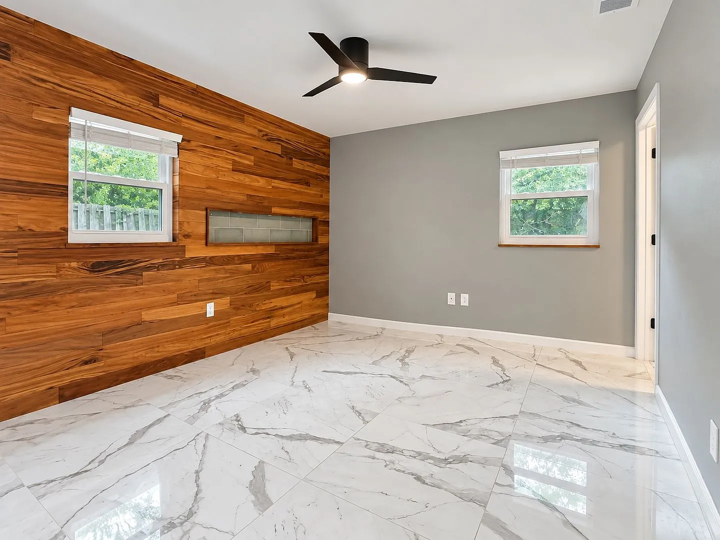 Welcome to 3330 NW 24th Avenue — Photo 4